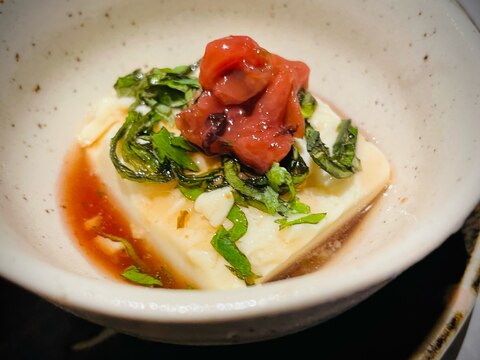 梅と大葉の冷奴